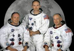 Neil Armstrong, Michael Collins, Edwin "Buzz" Aldrin - posádka Apolla 11