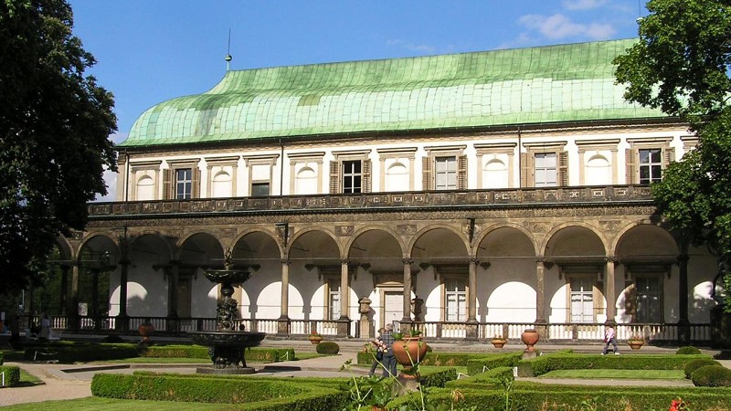 Praha širokoúhlá (16 : 9)